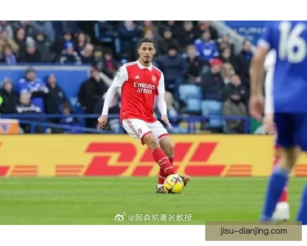 英超裁判哈尔西:判红牌进球无误 英超裁判哈尔西:判红牌进球无误