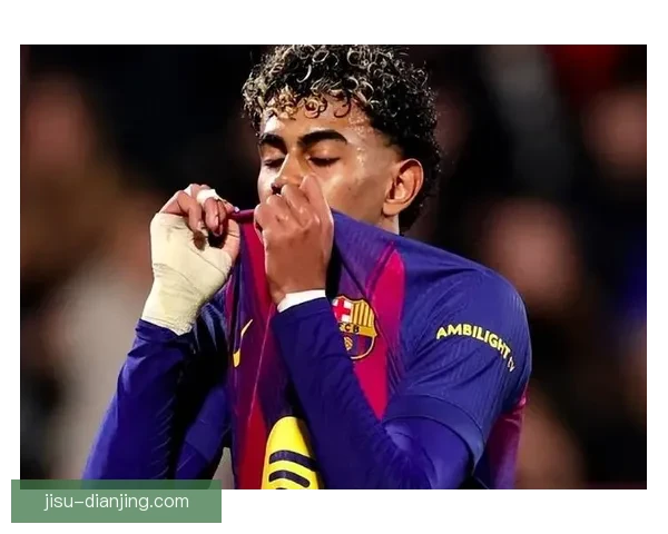 两亿巨星低迷全场梦游再失点球